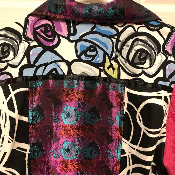 Ladies jacket - Picture 9 of 10